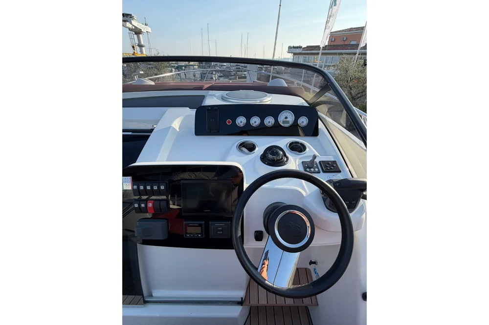 BoatPhoto.alt