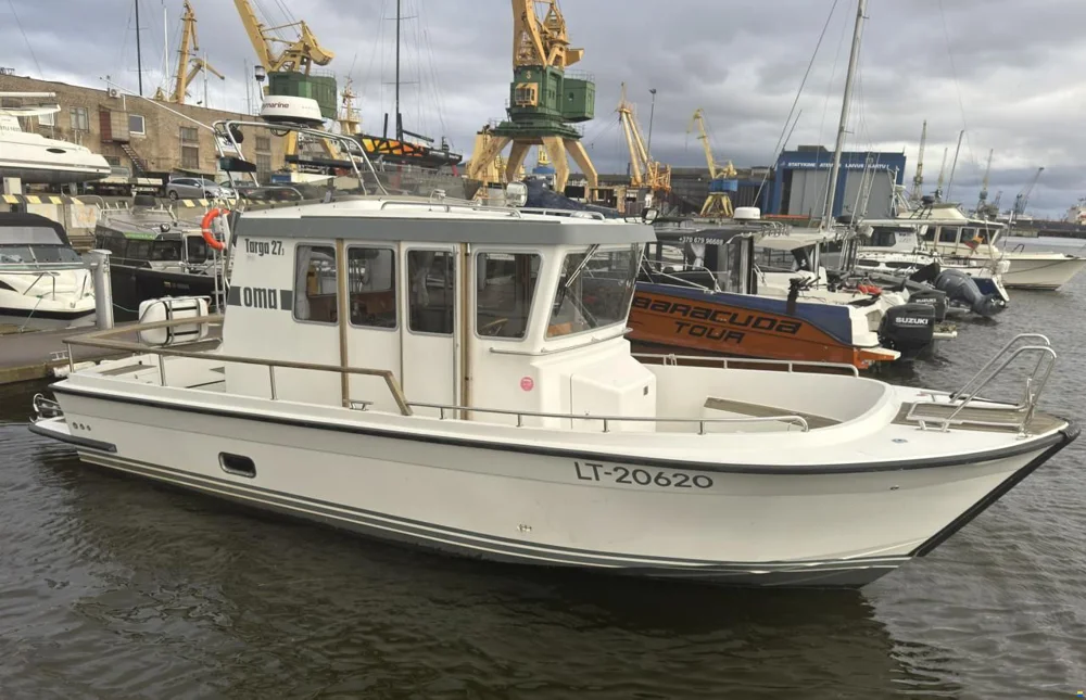 BoatPhoto.coverAlt