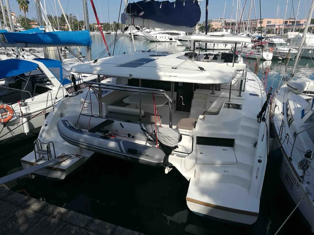 BoatPhoto.alt