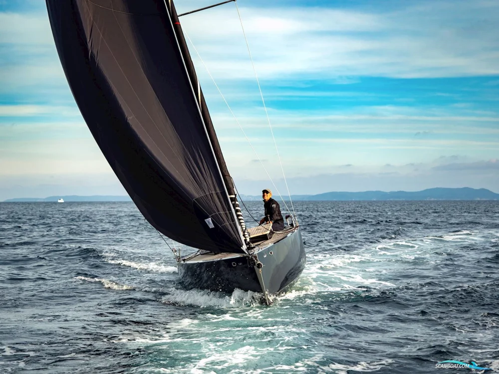BoatPhoto.coverAlt