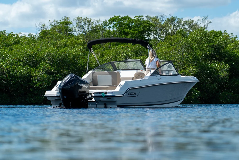 2026 Boston Whaler 210 Vantage for sale, photo 4 of 5