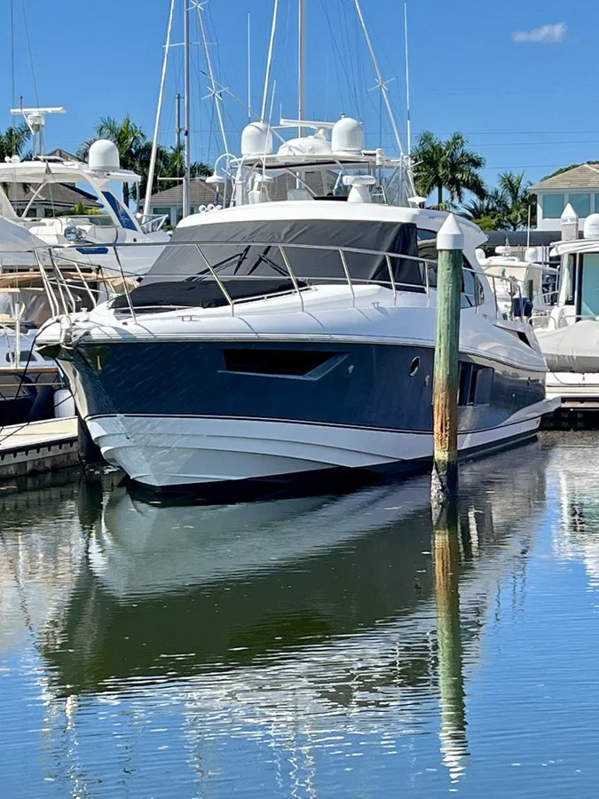 BoatPhoto.coverAlt
