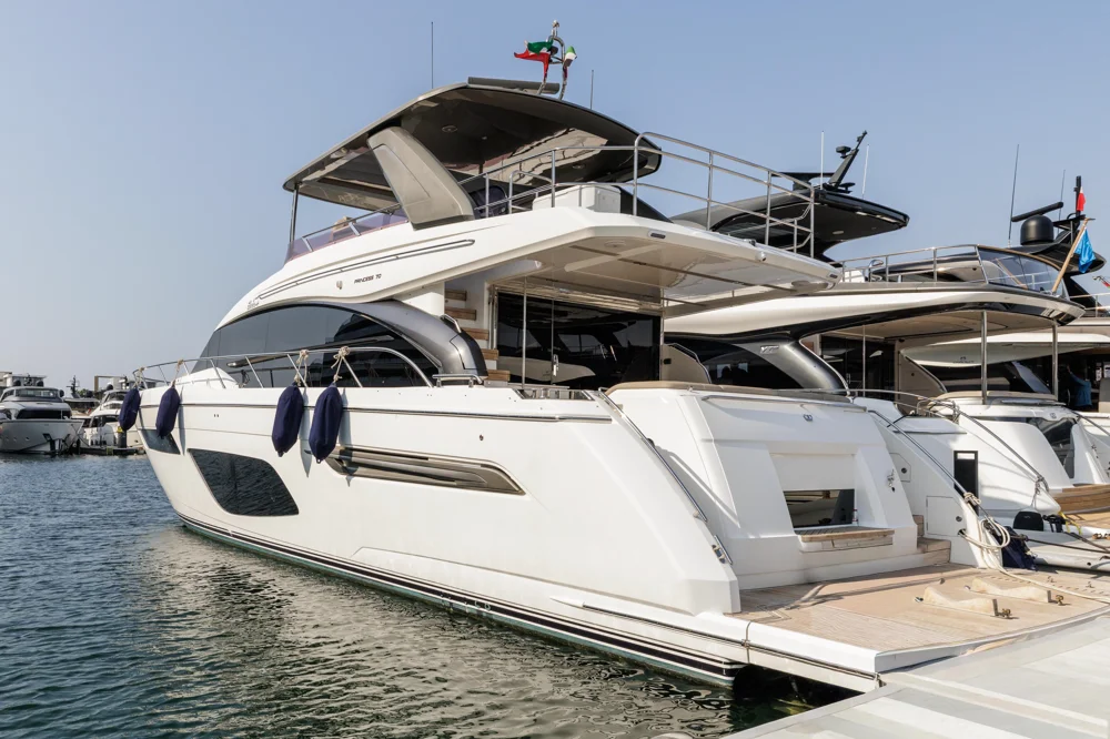 BoatPhoto.alt