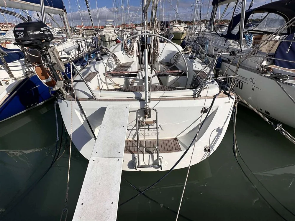BoatPhoto.alt