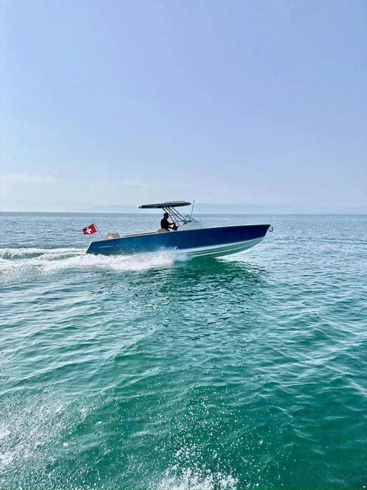 BoatPhoto.coverAlt