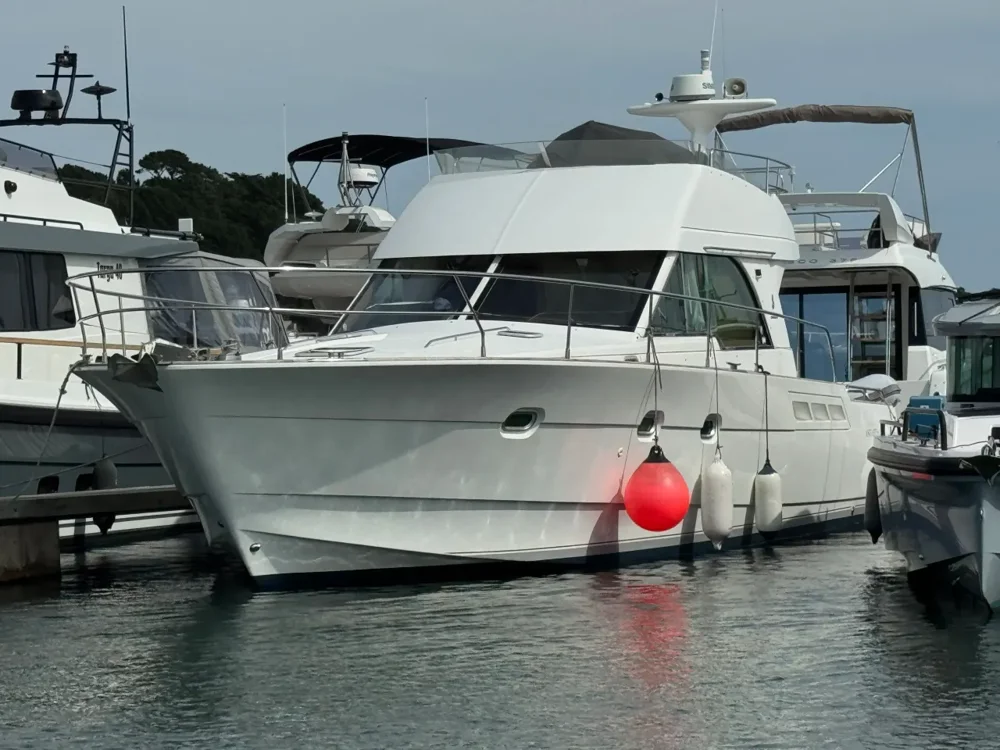 BoatPhoto.coverAlt