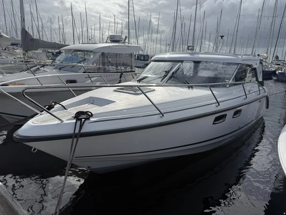BoatPhoto.coverAlt