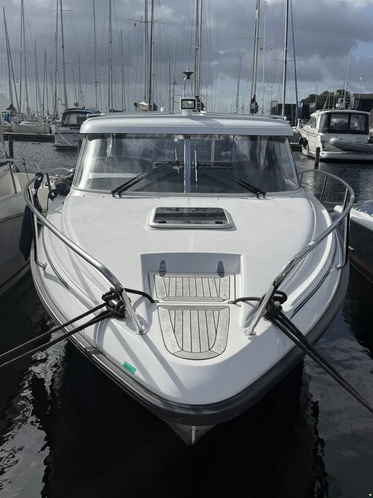 BoatPhoto.alt