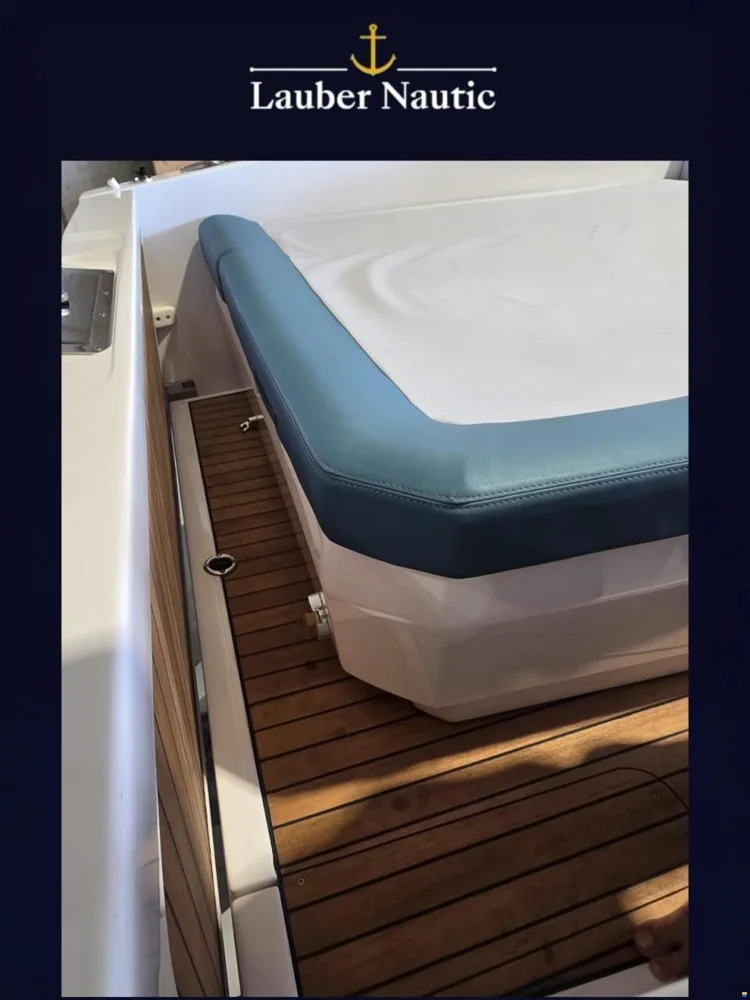 BoatPhoto.coverAlt