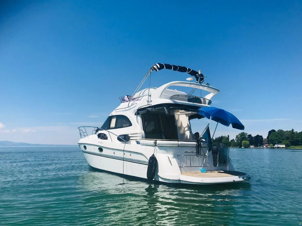 BoatPhoto.coverAlt