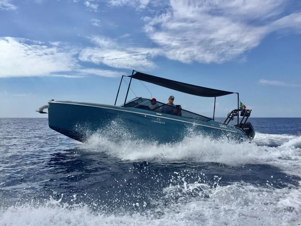 BoatPhoto.coverAlt