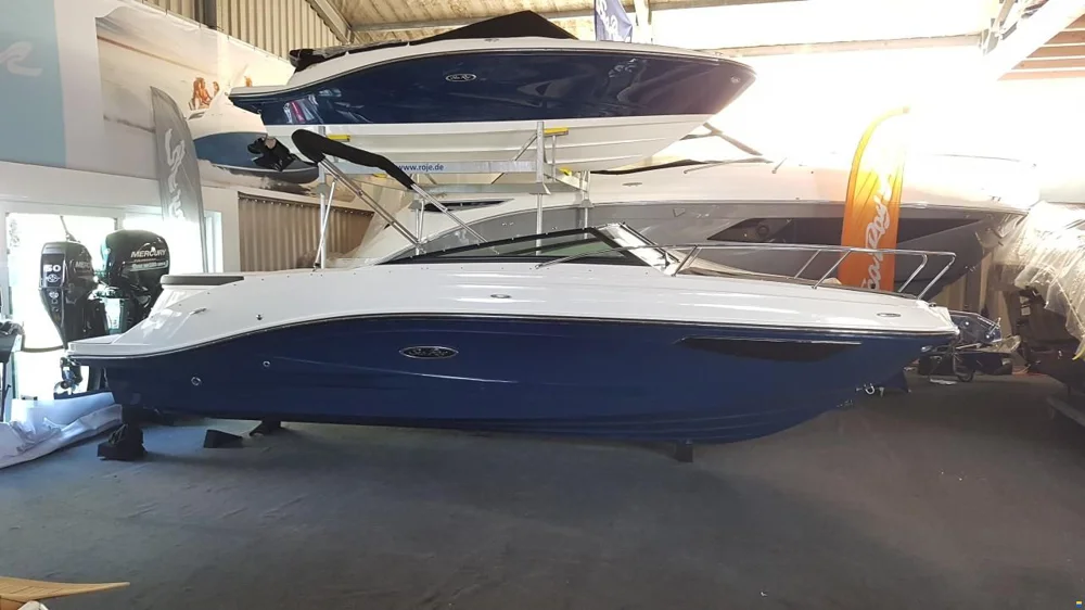 BoatPhoto.coverAlt