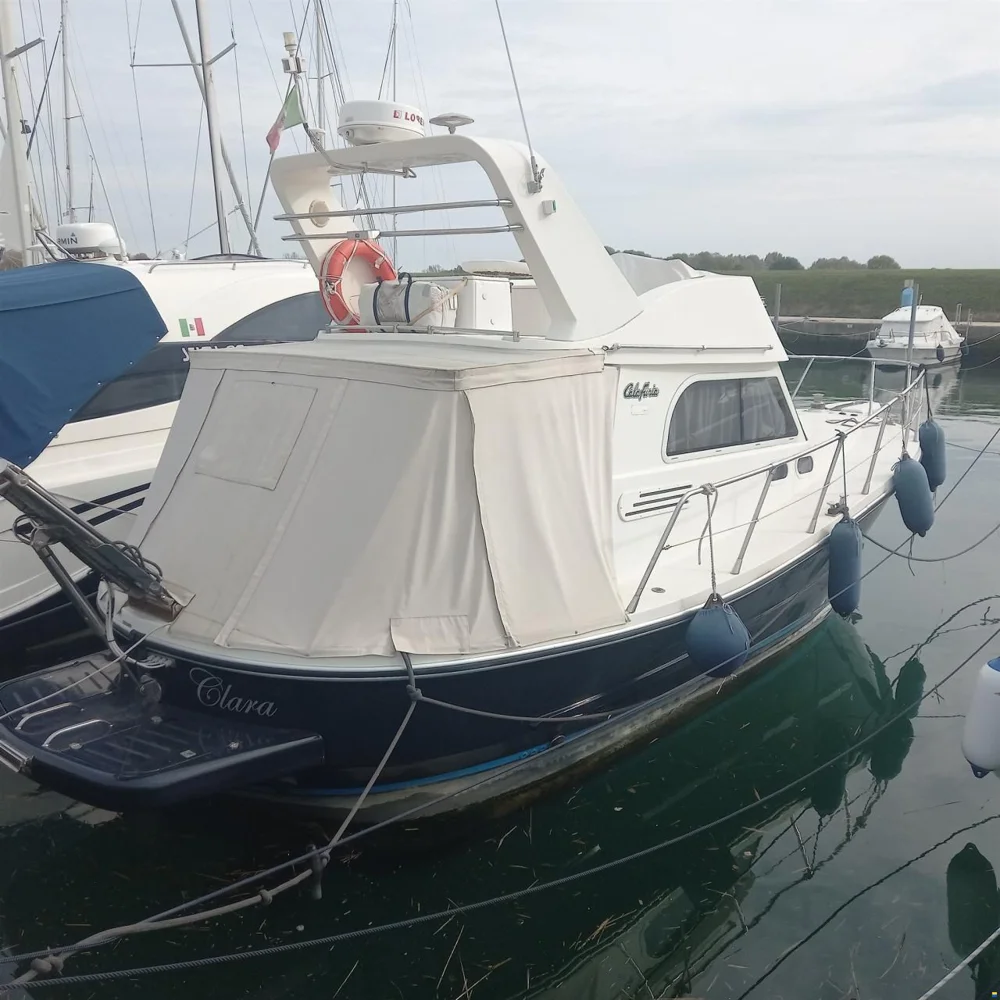 BoatPhoto.coverAlt