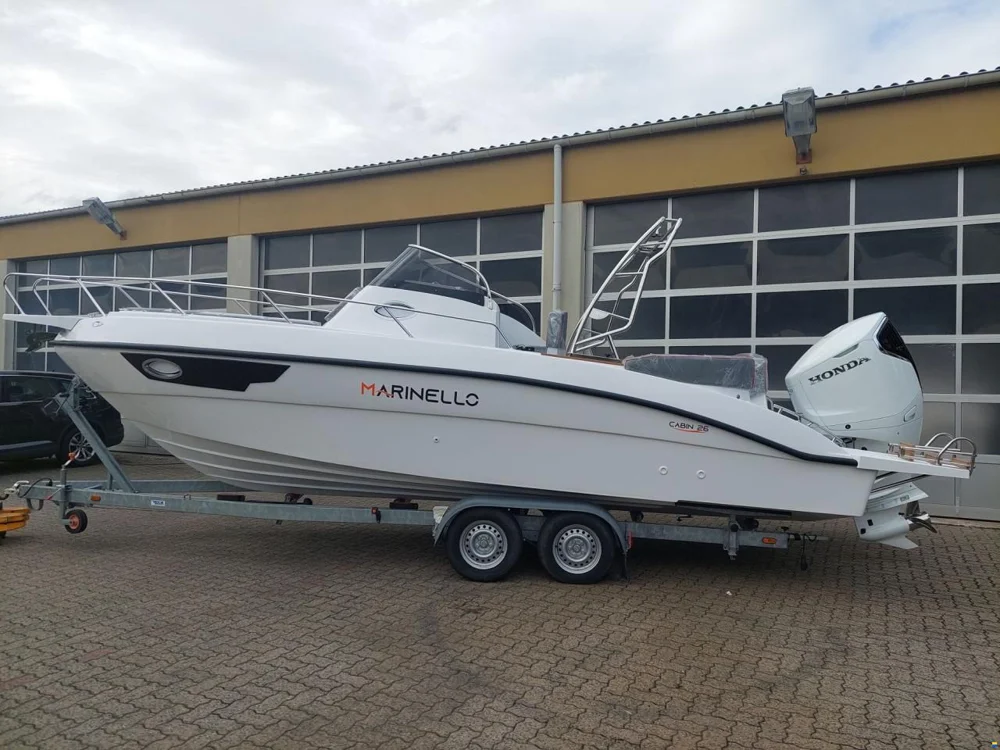 BoatPhoto.coverAlt
