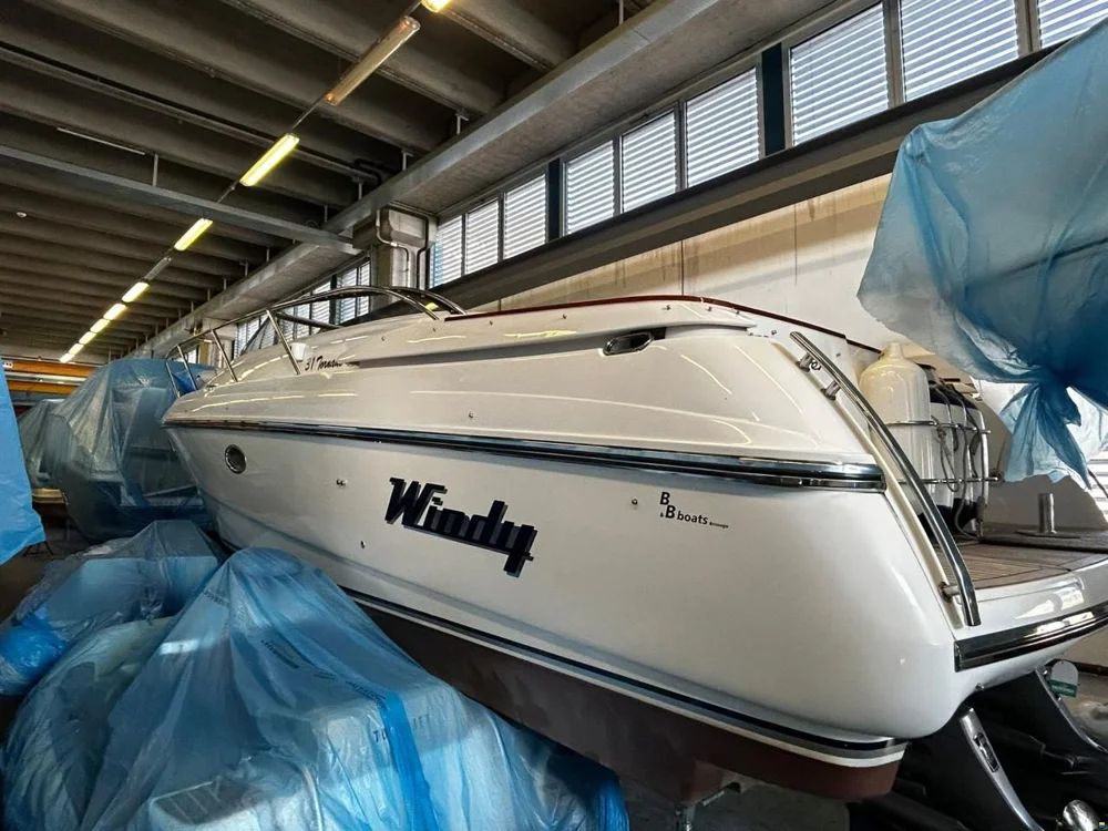 BoatPhoto.coverAlt
