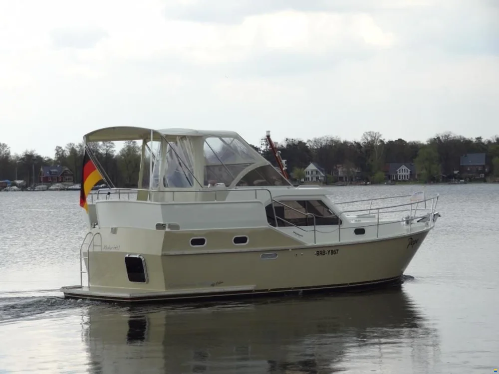 BoatPhoto.coverAlt