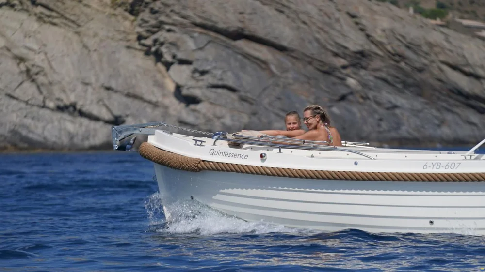 BoatPhoto.coverAlt