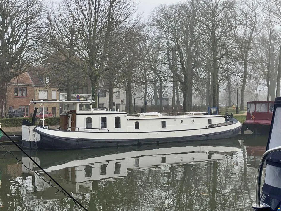 BoatPhoto.alt