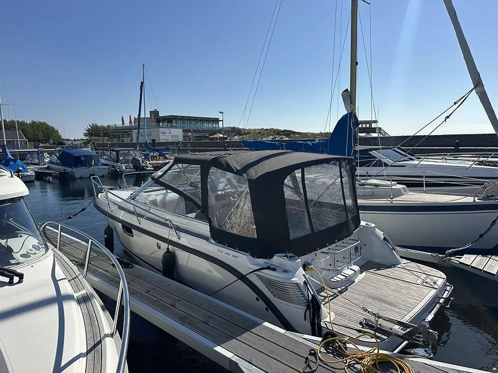 BoatPhoto.coverAlt