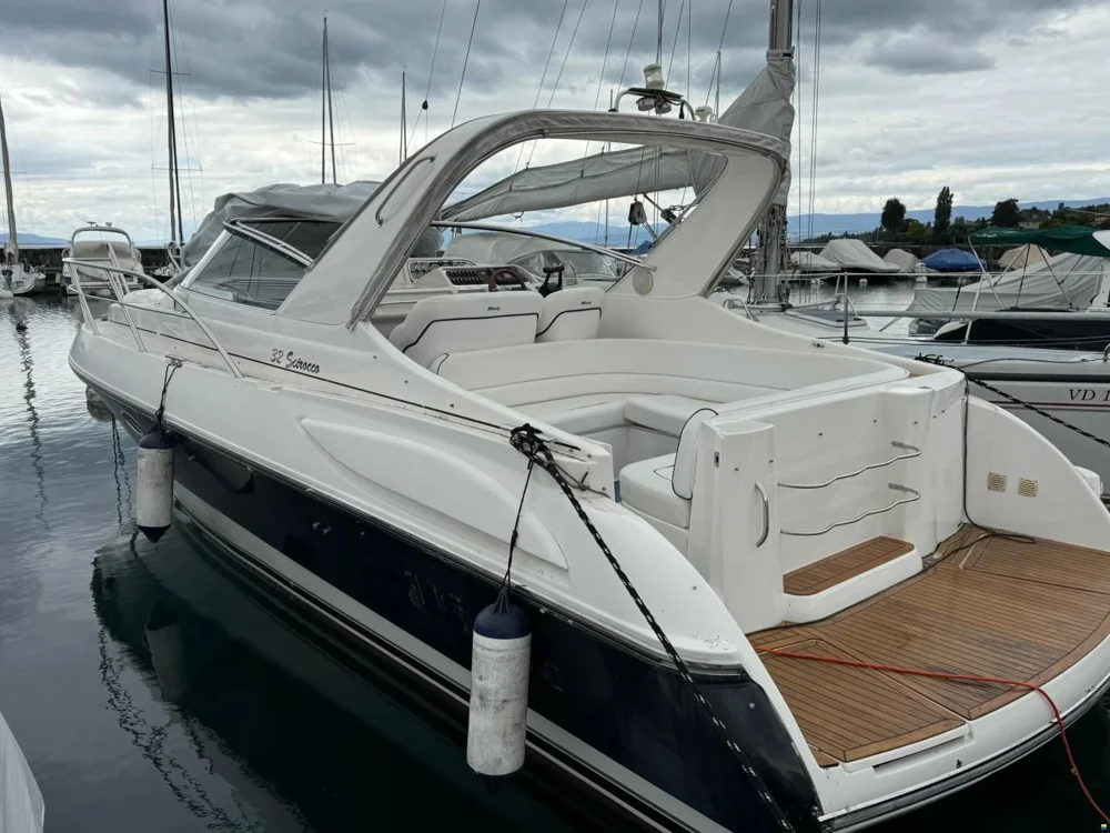 BoatPhoto.coverAlt