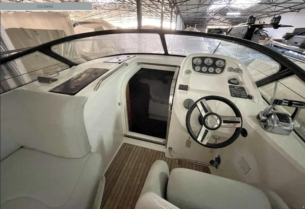 BoatPhoto.coverAlt