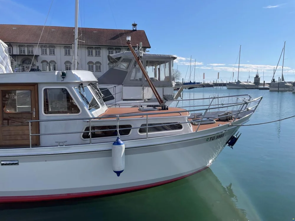 BoatPhoto.coverAlt