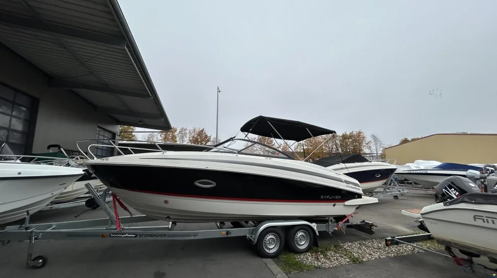 BoatPhoto.coverAlt