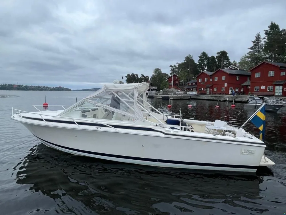 BoatPhoto.coverAlt