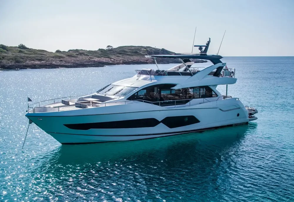 2025 Sunseeker 76 Yacht Boat for Sale in Cannes for sale in Cannes, France