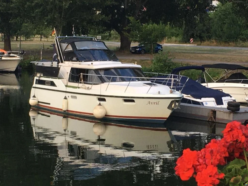 BoatPhoto.coverAlt