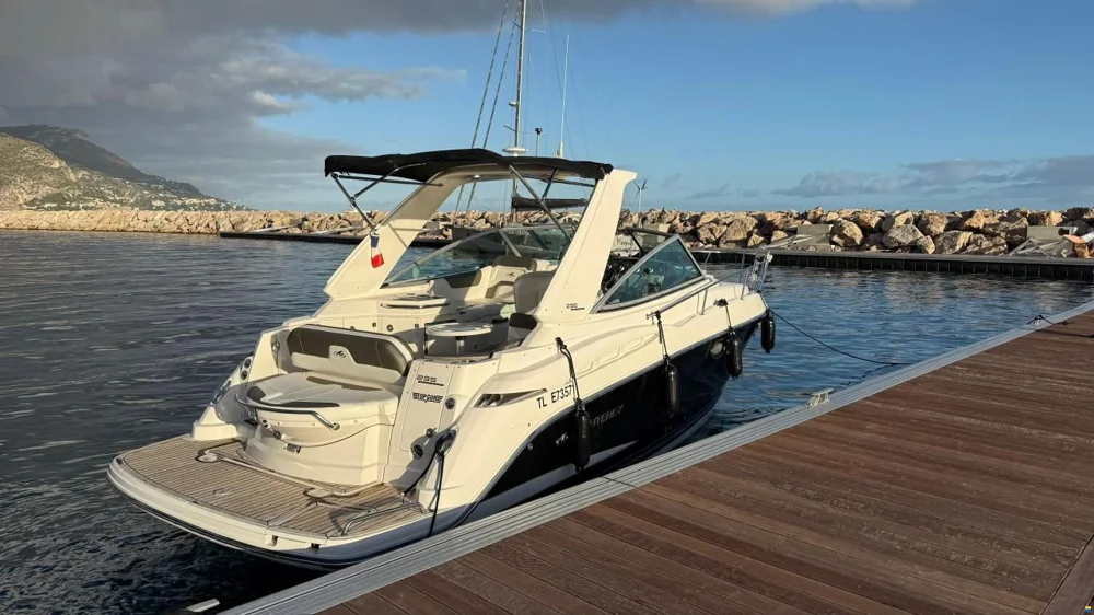 BoatPhoto.coverAlt