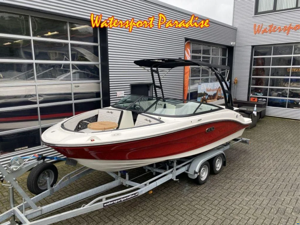 BoatPhoto.coverAlt
