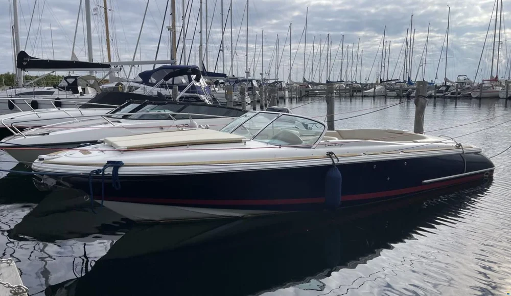 BoatPhoto.coverAlt