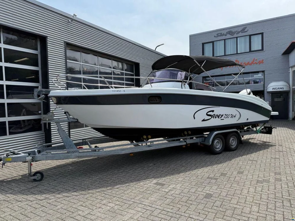 BoatPhoto.coverAlt