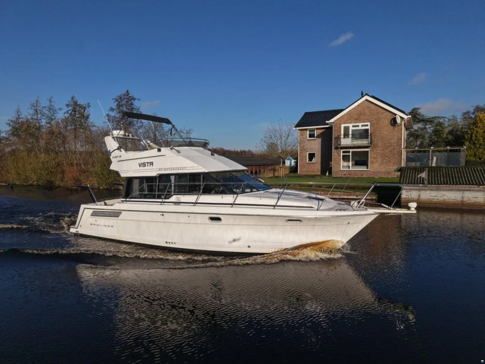 BoatPhoto.coverAlt
