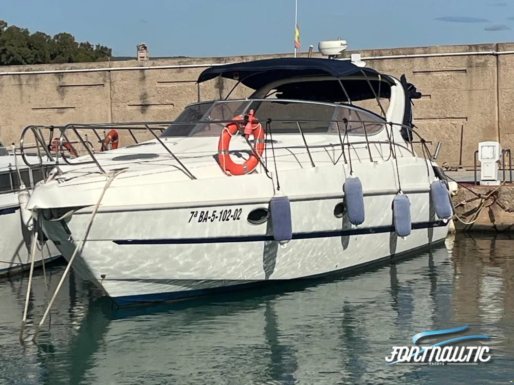 BoatPhoto.coverAlt