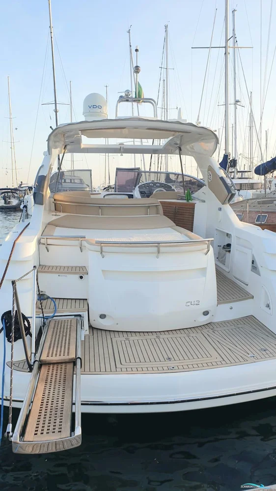 BoatPhoto.alt