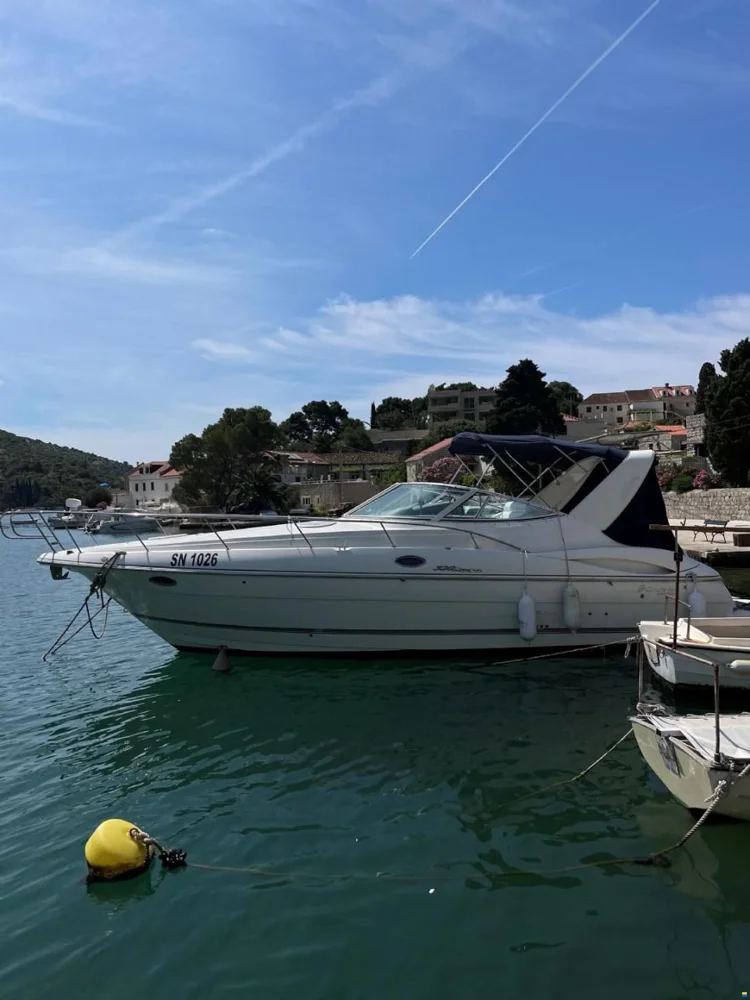 BoatPhoto.coverAlt
