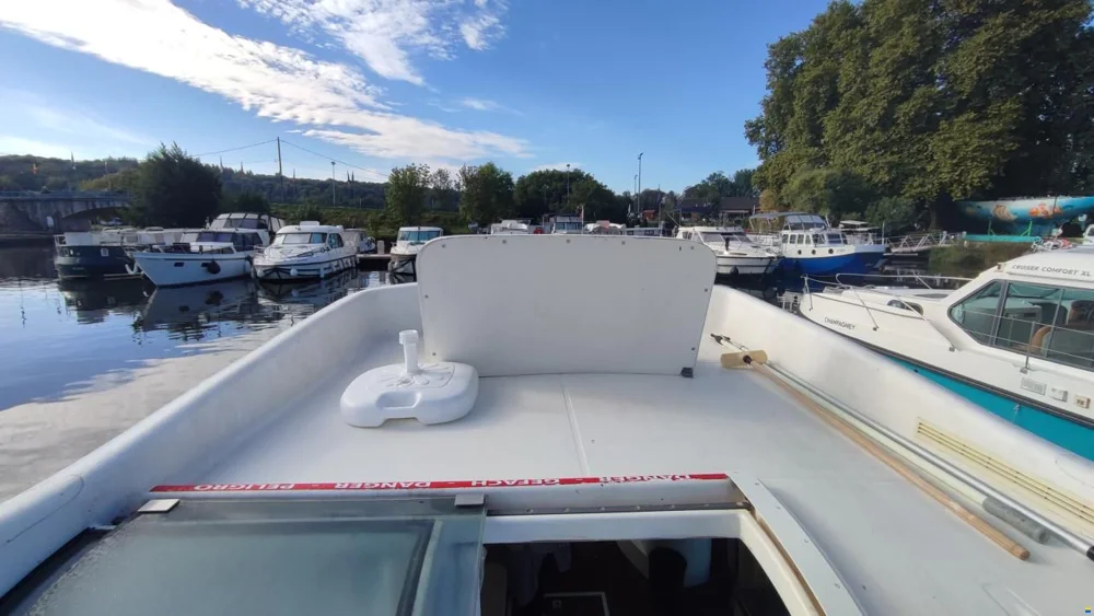 BoatPhoto.alt