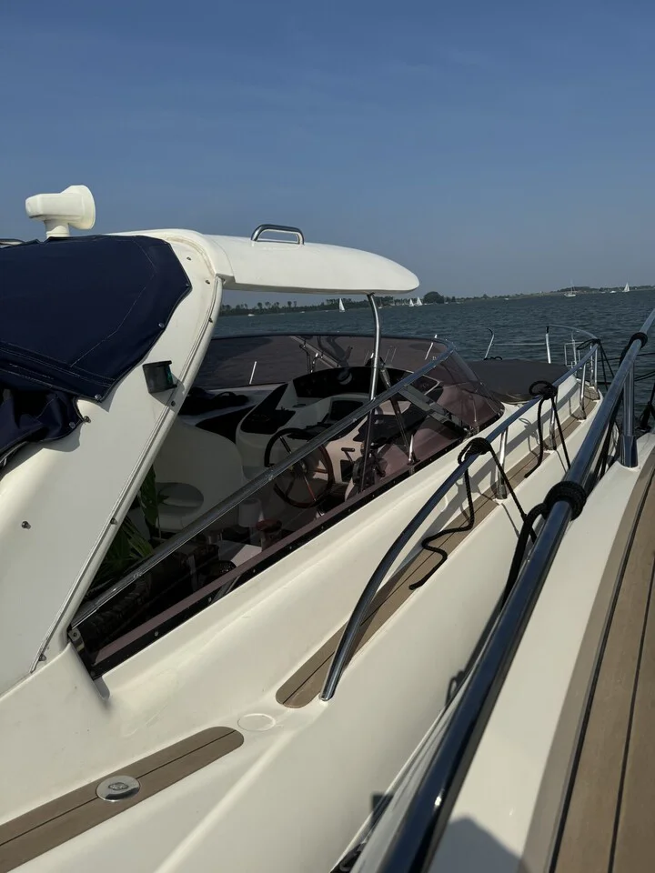 BoatPhoto.alt