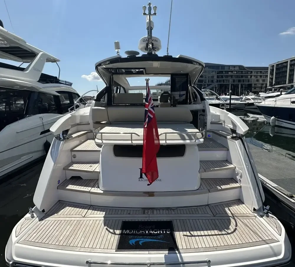 BoatPhoto.alt