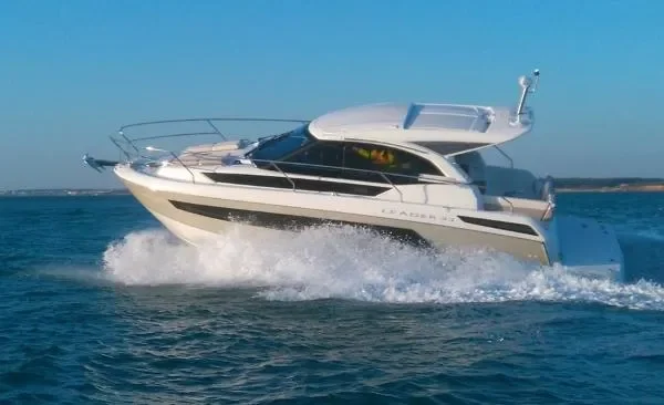 BoatPhoto.coverAlt
