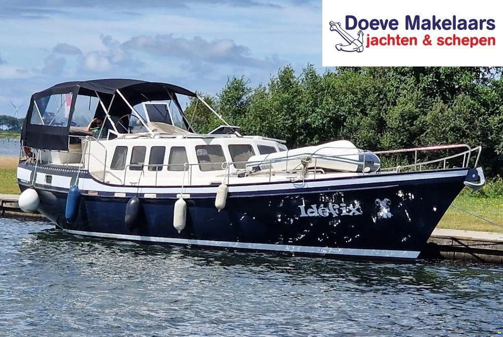 BoatPhoto.coverAlt
