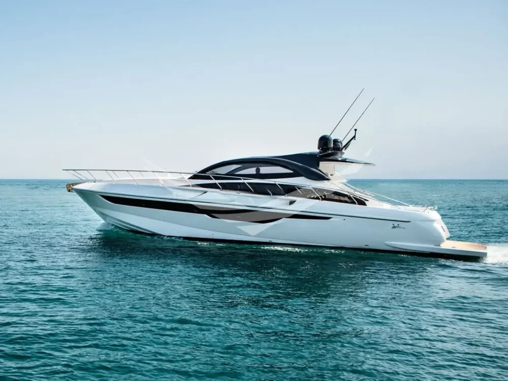 BoatPhoto.coverAlt