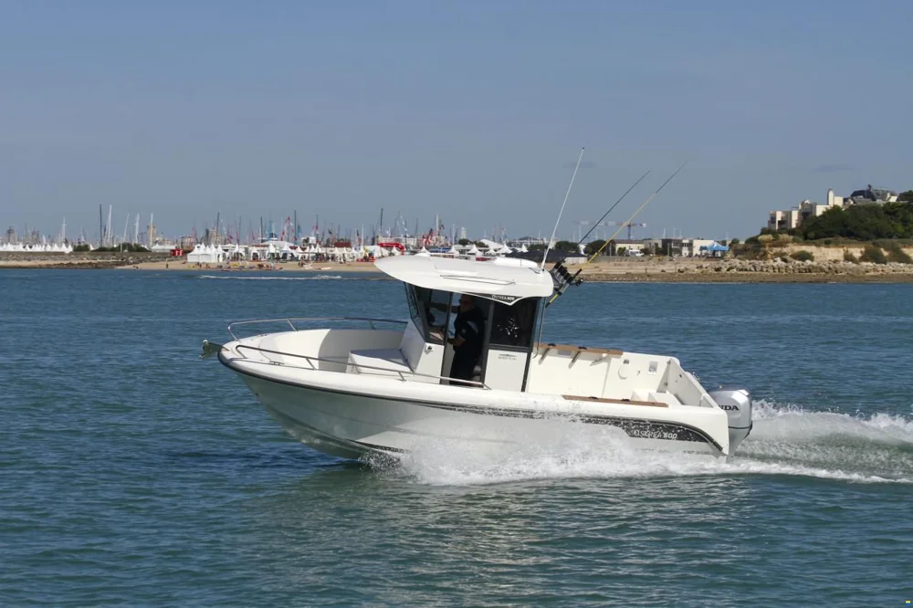 BoatPhoto.coverAlt