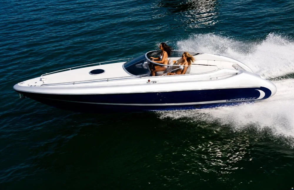 BoatPhoto.coverAlt