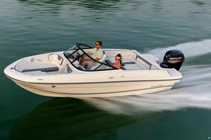 BoatPhoto.coverAlt