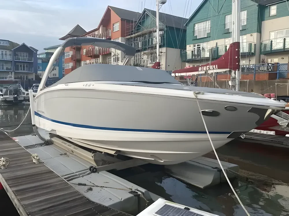 2020 Regal Boats LX6 for sale in Exmouth, United Kingdom, photo 2 of 8