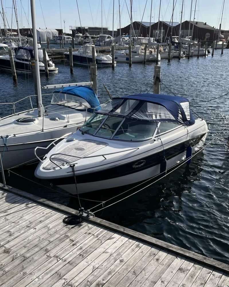 BoatPhoto.coverAlt