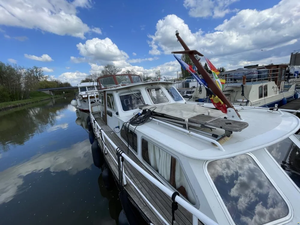 BoatPhoto.alt
